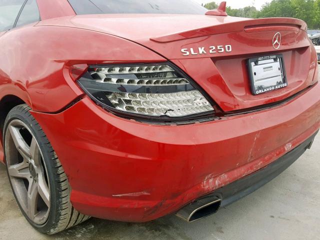 WDDPK4HA0DF064318 - 2013 MERCEDES-BENZ SLK 250 RED photo 9