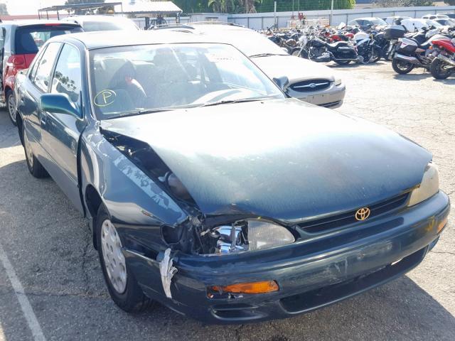 4T1BG12K1TU726452 - 1996 TOYOTA CAMRY DX GREEN photo 1