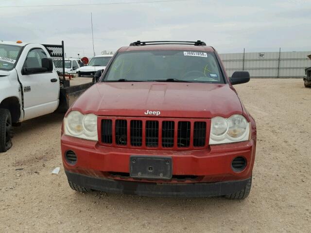 1J4GS48K05C584812 - 2005 JEEP GRAND CHER RED photo 9