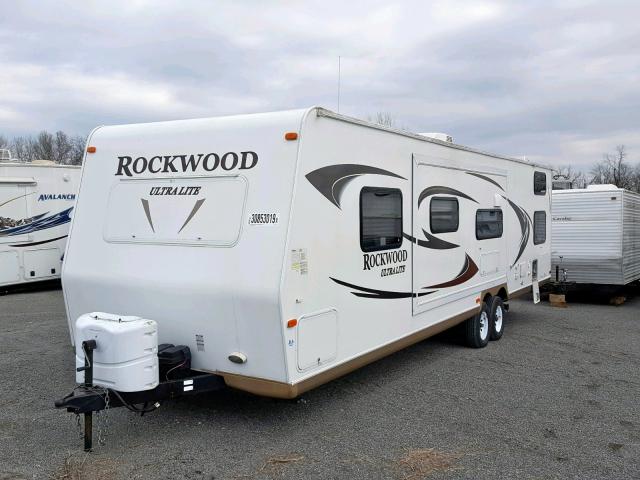 4X4TRLE26BD113536 - 2011 ROCK ULTRA LITE WHITE photo 3