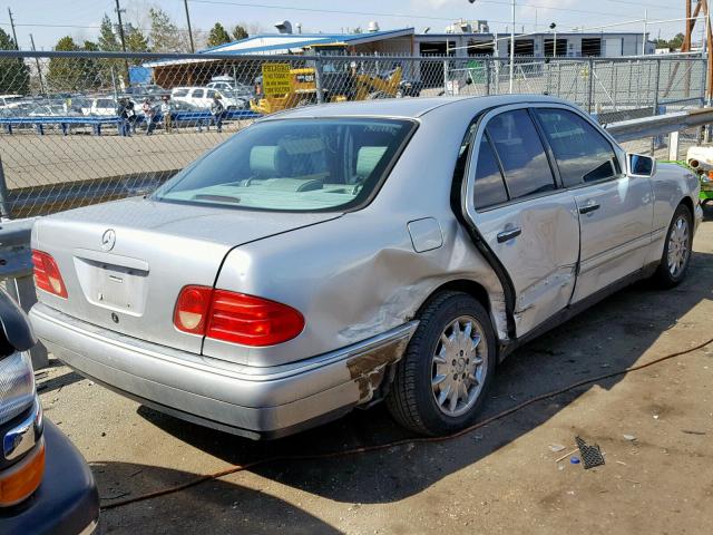 WDBJF65H3XA775108 - 1999 MERCEDES-BENZ E 320 SILVER photo 4