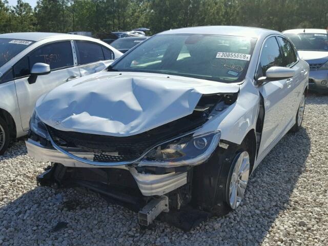 1C3CCCAB4HN505919 - 2017 CHRYSLER 200 LIMITE WHITE photo 2