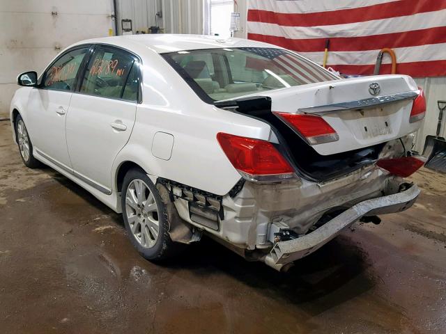 4T1BK3DBXBU389561 - 2011 TOYOTA AVALON BAS WHITE photo 3