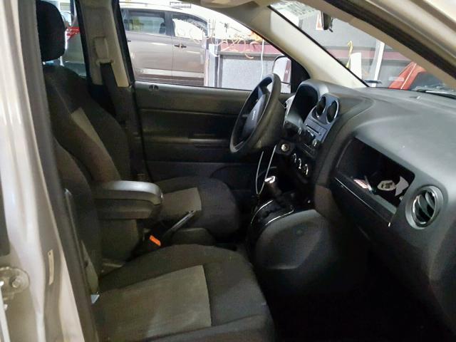 1J4NF4FB7AD518230 - 2010 JEEP COMPASS SP SILVER photo 5