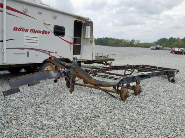5L4TP282653005728 - 2005 OTHER TRAILER WHITE photo 4