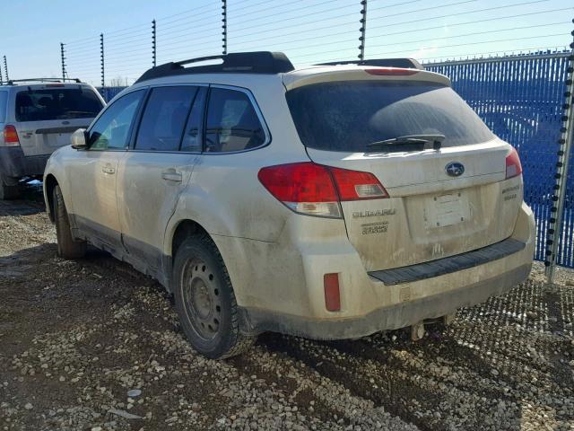 4S4BRJKC6B2354331 - 2011 SUBARU OUTBACK 3. WHITE photo 3