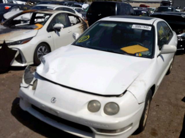 JH4DB7659XS004651 - 1999 ACURA INTEGRA LS WHITE photo 2