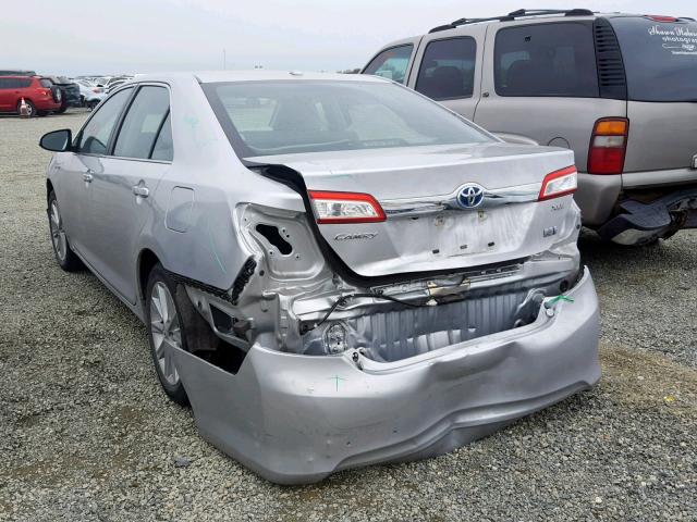 4T1BD1FK4EU101971 - 2014 TOYOTA CAMRY HYBR SILVER photo 3