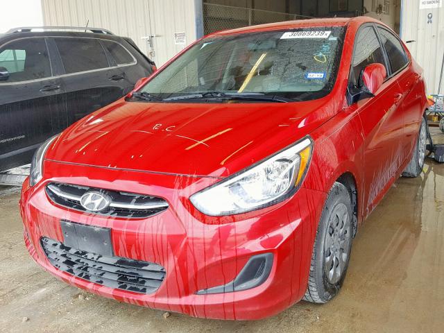 KMHCT4AE7GU970769 - 2016 HYUNDAI ACCENT SE RED photo 2