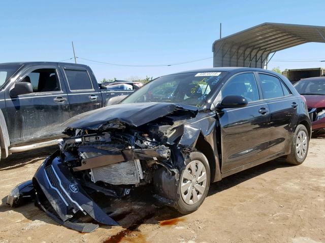 3KPA25AB4JE057788 - 2018 KIA RIO LX BLACK photo 2