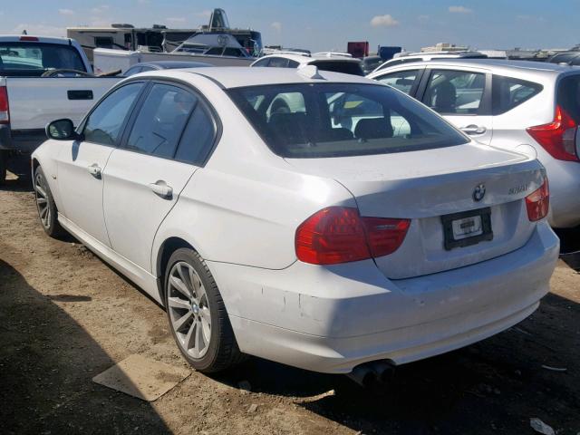 WBAPH5C59BA446122 - 2011 BMW 328 I SULE WHITE photo 3