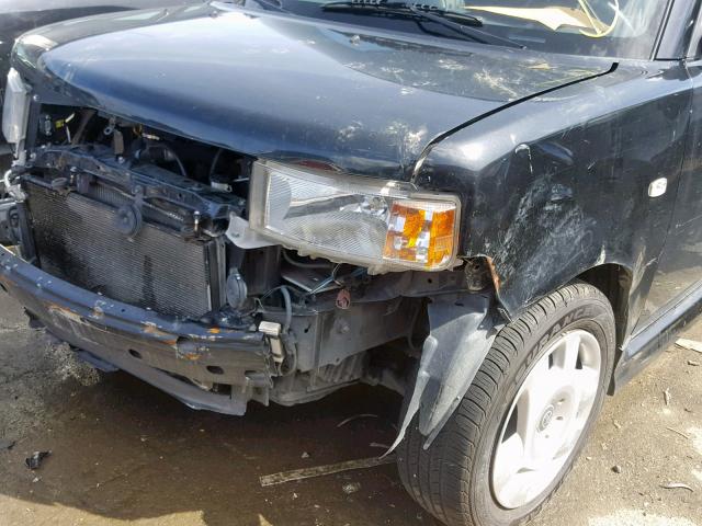 JTLKT324264071112 - 2006 TOYOTA SCION XB BLACK photo 9