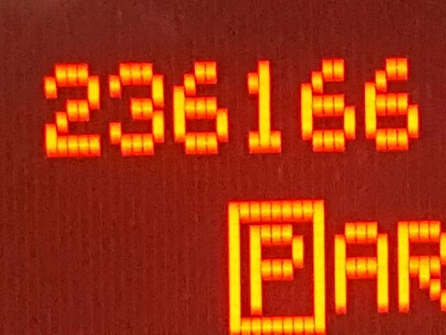 2G2WP522751317100 - 2005 PONTIAC GRAND PRIX 银色 照片 8