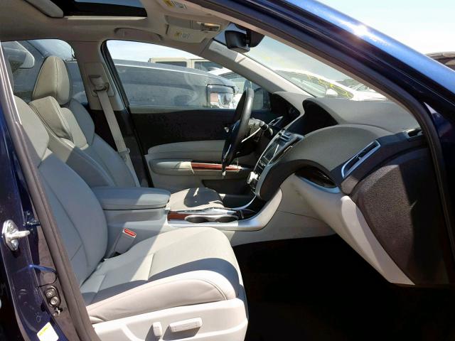 19UUB2F75FA001516 - 2015 ACURA TLX ADVANC BLUE photo 5