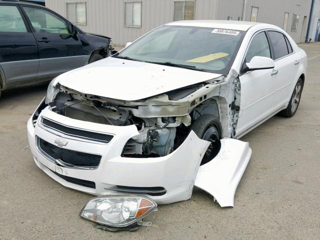 1G1ZC5E00CF387454 - 2012 CHEVROLET MALIBU 1LT WHITE photo 2