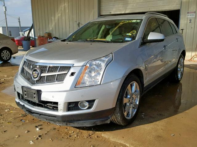 3GYFNCEY9AS510265 - 2010 CADILLAC SRX PREMIU SILVER photo 2