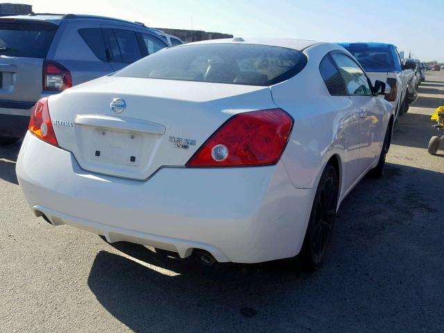 1N4BL24E29C136343 - 2009 NISSAN ALTIMA 3.5 WHITE photo 4