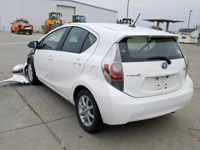 JTDKDTB33D1036822 - 2013 TOYOTA PRIUS C WHITE photo 3