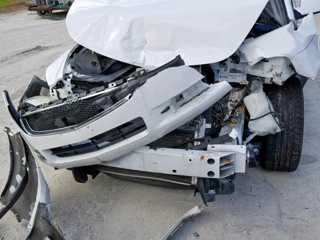 1G1ZC5EB0AF271346 - 2010 CHEVROLET MALIBU 1LT თეთრი ფოტო 9