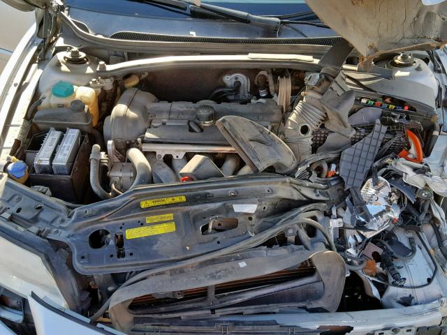 YV1RS640X52456107 - 2005 VOLVO S60 SILVER photo 7