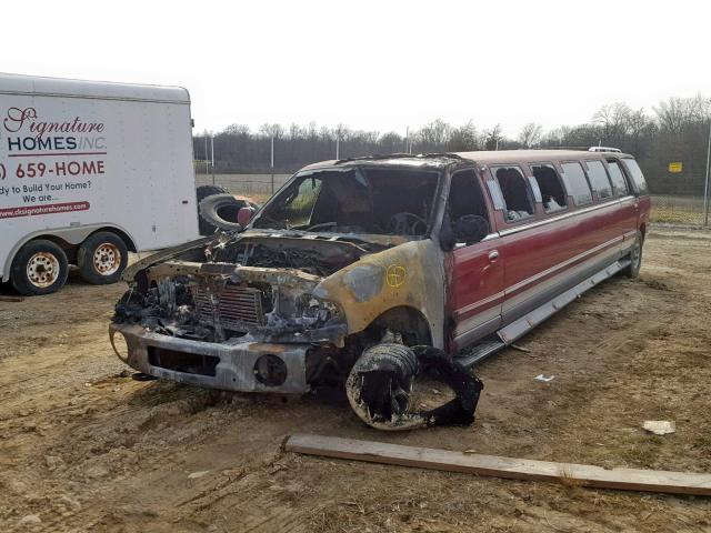 5LMPU28LXWLJ41848 - 1998 LINCOLN NAVIGATOR Rouge photo 2