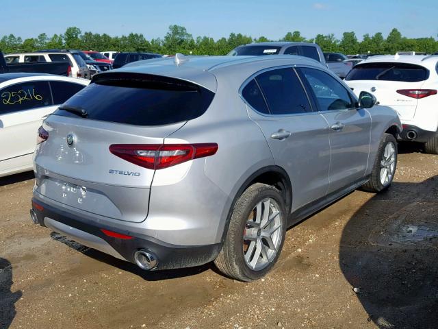 ZASFAKAN6J7B70909 - 2018 ALFA ROMEO STELVIO SILVER photo 4