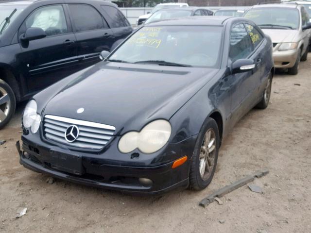 WDBRN47J52A360777 - 2002 MERCEDES-BENZ C 230K SPO BLACK photo 2