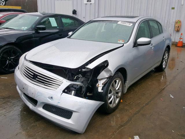 JNKCV61F39M051906 - 2009 INFINITI G37 SILVER photo 2