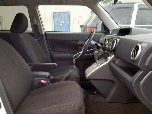 JTLZE4FE1A1107397 - 2010 TOYOTA SCION XB 白色 照片 5