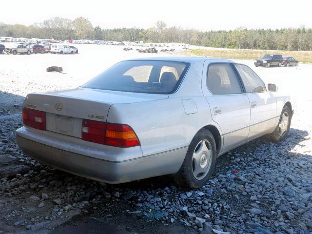 JT8BH28F4W0103094 - 1998 LEXUS LS 400 WHITE photo 4