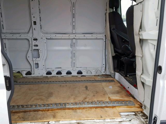 3C6URVJG8FE510393 - 2015 RAM PROMASTER 白色 照片 6