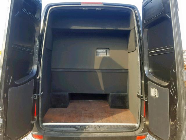 WD3PF4CC6E5917944 - 2014 MERCEDES-BENZ SPRINTER 3 BLACK photo 10