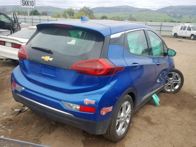 1G1FW6S07J4137965 - 2018 CHEVROLET BOLT EV LT BLUE photo 4