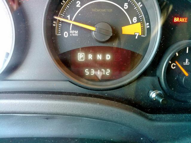 1C4NJCBB7HD185946 - 2017 JEEP COMPASS SP Графитовый фото 8