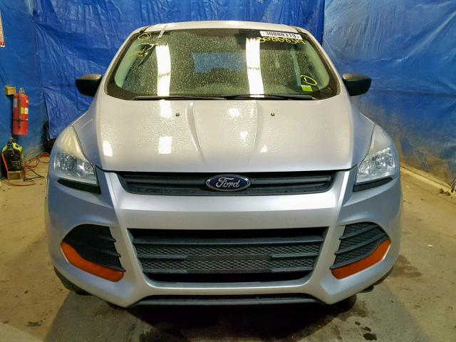 1FMCU0F76DUD04241 - 2013 FORD ESCAPE S SILVER photo 9