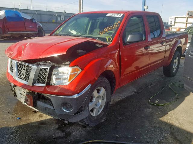 1N6AD09U07C406784 - 2007 NISSAN FRONTIER C RED photo 2