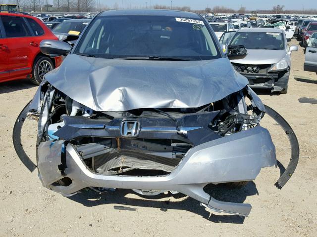 3CZRU6H5XJG714563 - 2018 HONDA HR-V EX SILVER photo 9