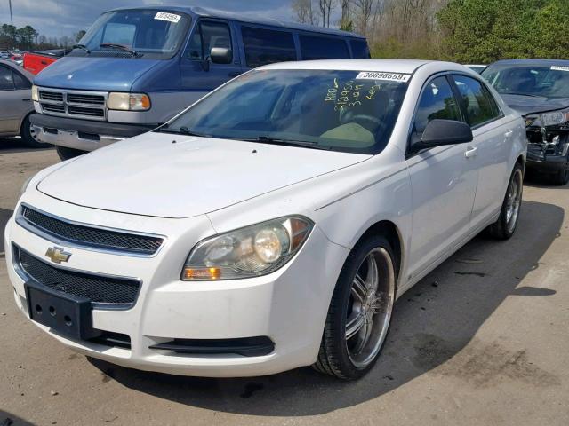 1G1ZB5EB3AF111013 - 2010 CHEVROLET MALIBU LS WHITE photo 2