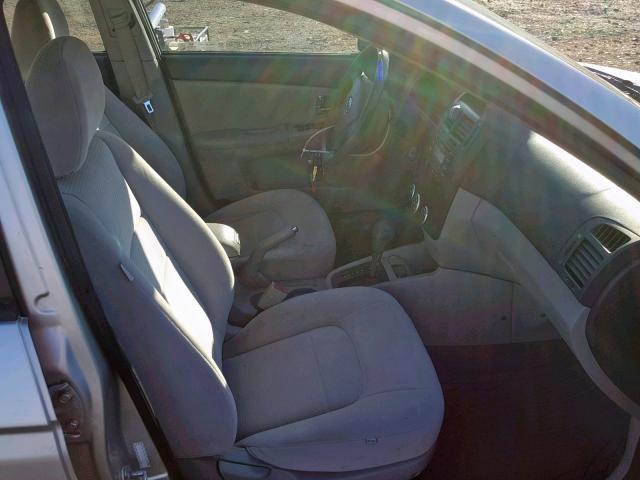 KNAFE122685501597 - 2008 KIA SPECTRA EX SILVER photo 5