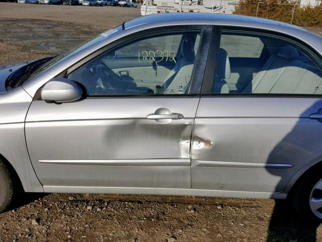 KNAFE122685501597 - 2008 KIA SPECTRA EX SILVER photo 9