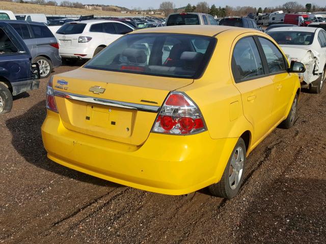 KL1TD56E39B308385 - 2009 CHEVROLET AVEO LS YELLOW photo 4