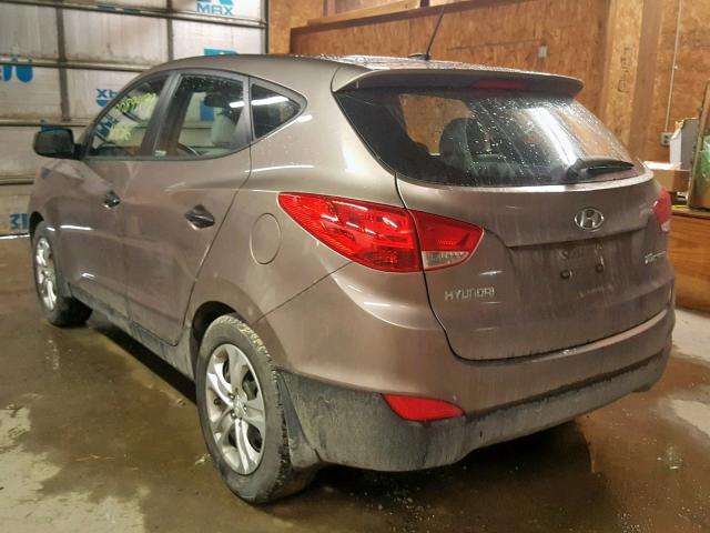 KM8JT3AB5BU200473 - 2011 HYUNDAI TUCSON GL BROWN photo 3