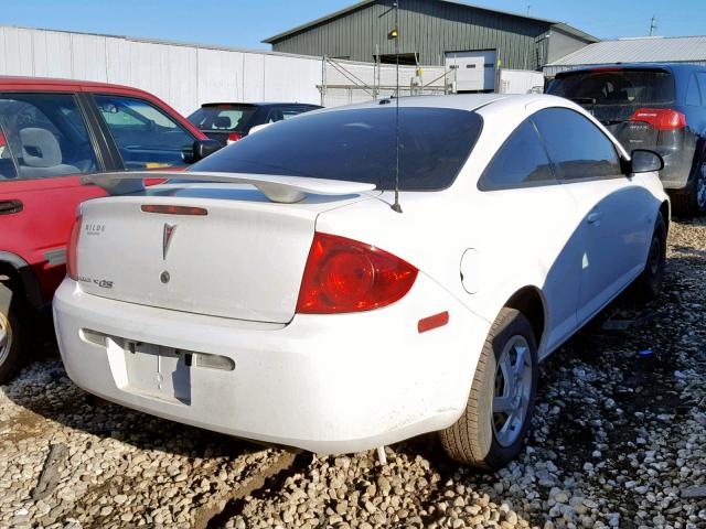 1G2AL18F087102870 - 2008 PONTIAC G5 WHITE photo 4