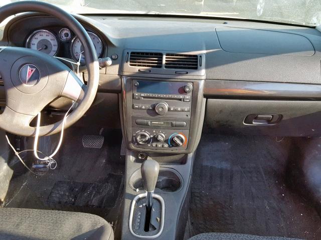 1G2AL18F087102870 - 2008 PONTIAC G5 WHITE photo 9
