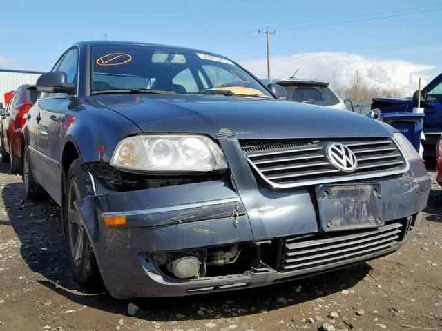 WVWRH63BX4P203376 - 2004 VOLKSWAGEN PASSAT GLX BLUE photo 9