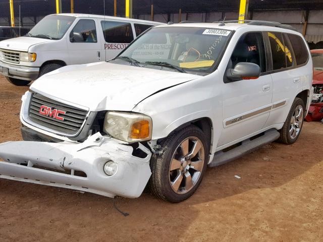 1GKDS13S752321080 - 2005 GMC ENVOY WHITE photo 2