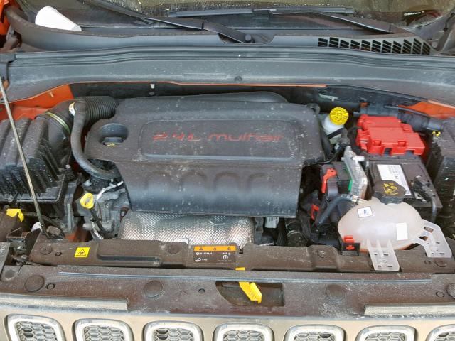 ZACCJBAB5JPJ43167 - 2018 JEEP RENEGADE S ნარინჯისფერი ფოტო 7