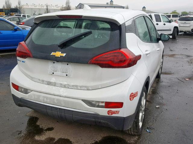 1G1FW6S03H4186252 - 2017 CHEVROLET BOLT EV LT WHITE photo 4