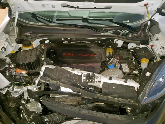 ZFBERFAB6H6G99809 - 2017 RAM PROMASTER 白色 照片 7