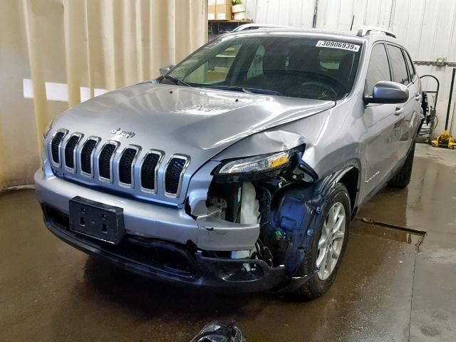 1C4PJMCB4HW556935 - 2017 JEEP CHEROKEE L SILVER photo 2